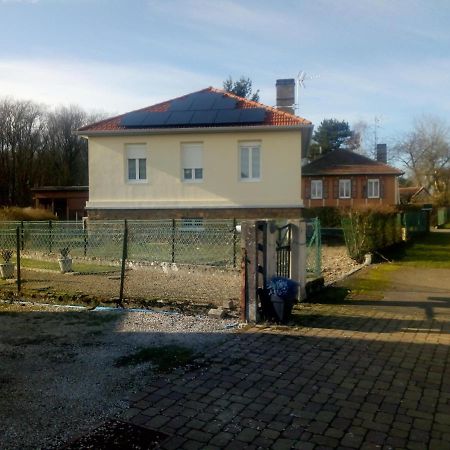 La Maison Ecologique Batilly  Екстер'єр фото