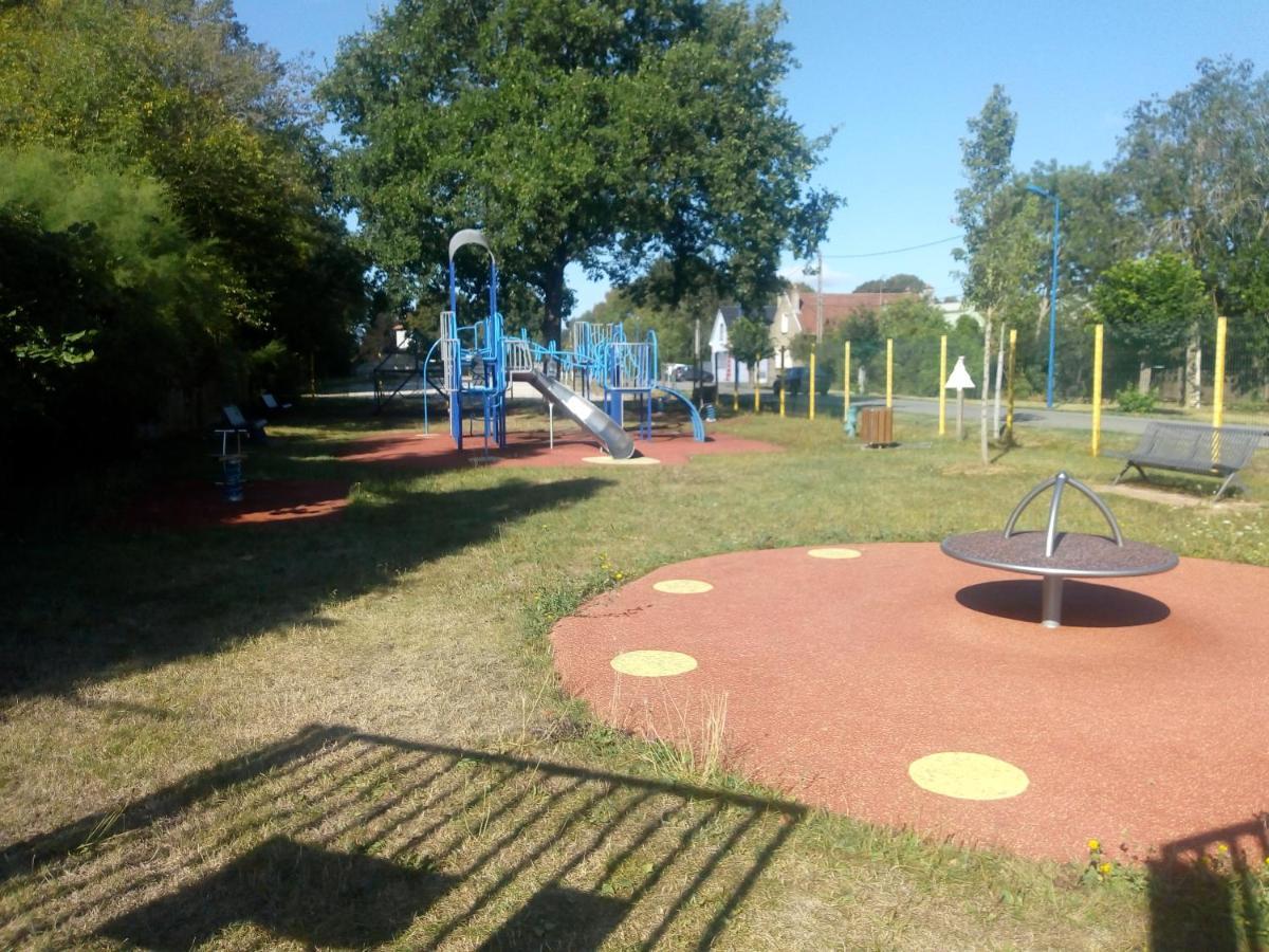 La Maison Ecologique Batilly  Екстер'єр фото